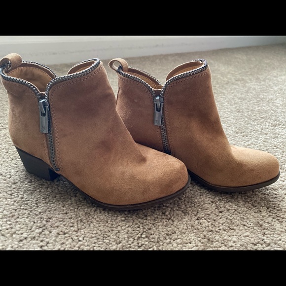 Very Cute Lucky 🍀 Boot 🥾 - Picture 6 of 6